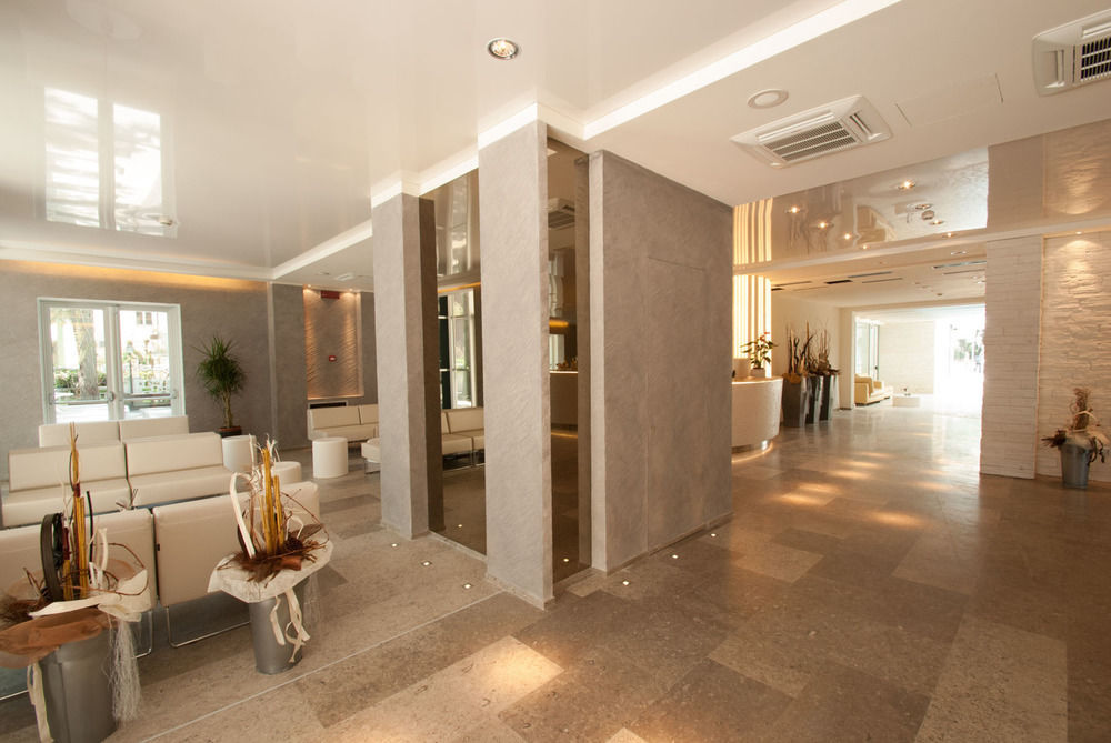 Hotel Sorriso Milano Marittima Exterior photo